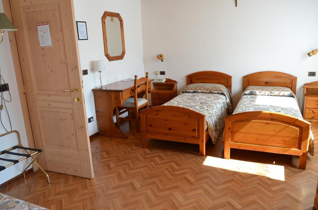 Albergo Cavallino Pieve di Cadore Zimmer foto